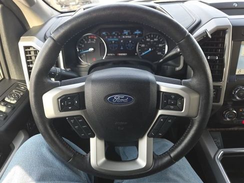 Used 2019 Ford F350 Lariat w/ Lariat Ultimate Package image 46