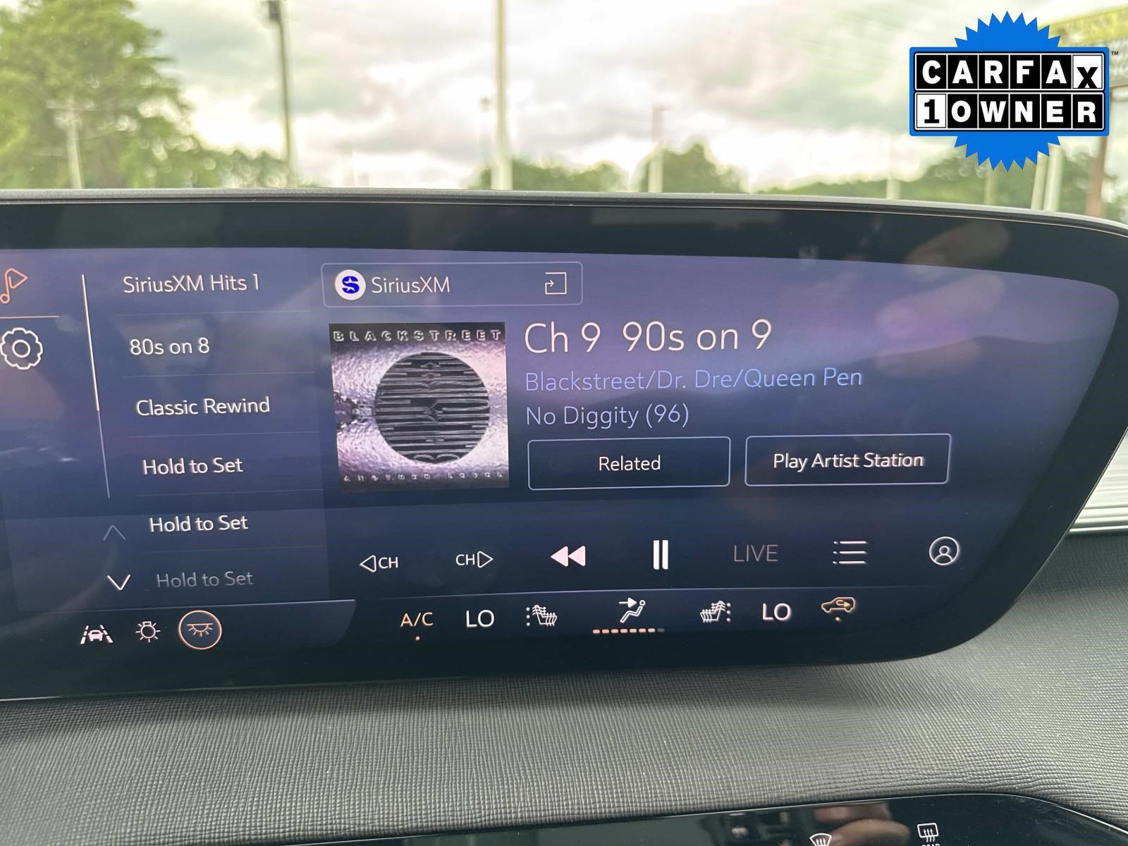 Used 2026 Buick Enclave Preferred AWD/4WD image 30