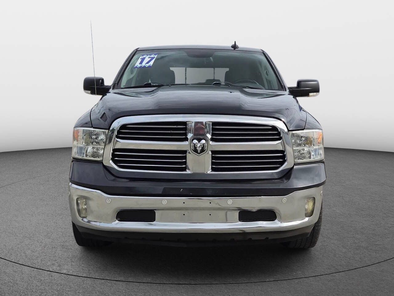 Used 2017 RAM 1500 Big Horn RWD image 3