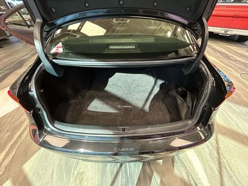 Used 2017 Lexus IS 300 F Sport w/ F Sport Package image 48