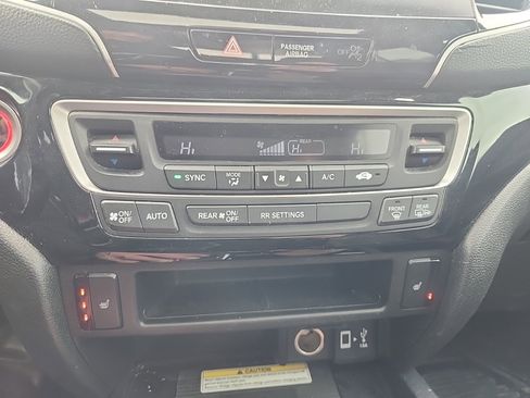 Used 2022 Honda Ridgeline Black Edition image 13