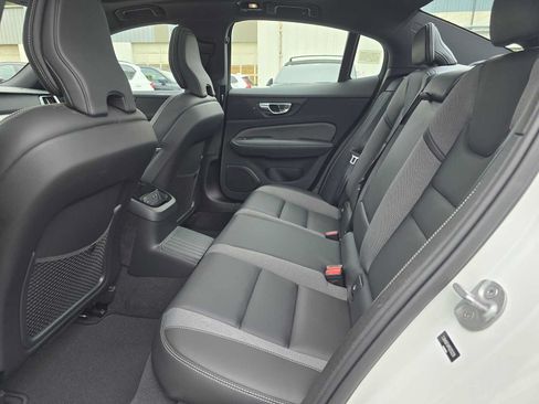 Certified 2023 Volvo S60 T8 Ultimate w/ Climate Package AWD/4WD image 16