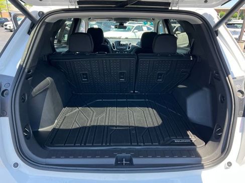 Used 2024 Chevrolet Equinox LT w/ LPO, Floor Liner Package FWD image 23