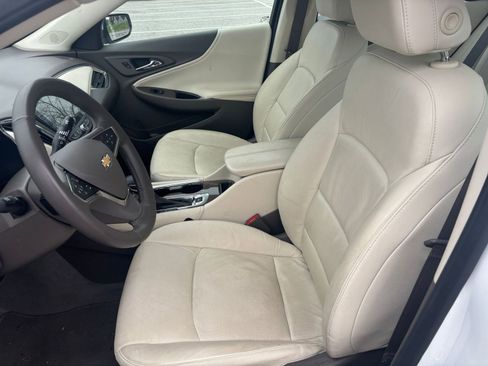 Used 2024 Chevrolet Malibu LT image 27