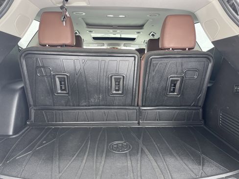 Used 2020 Buick Enclave Avenir w/ Avenir Technology Package image 9