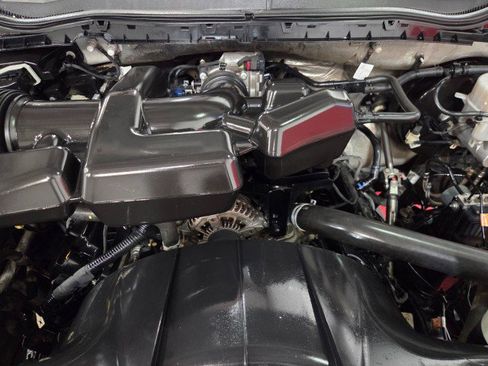Used 2019 Ford F250 XLT w/ XLT Premium Package AWD/4WD image 96