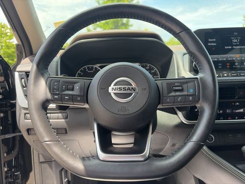 Used 2021 Nissan Rogue SL w/ Premium Package FWD image 15