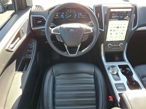 Certified 2023 Ford Edge SEL w/ Convenience Package image 21