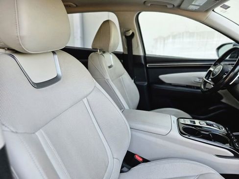 Used 2023 Hyundai Tucson Limited image 14