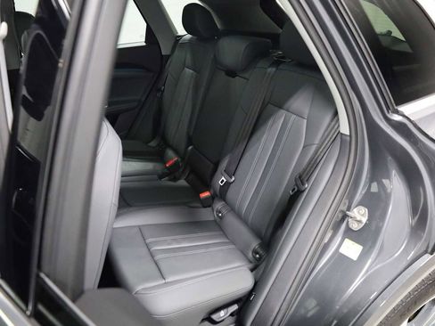 Certified 2025 Audi Q5 Premium Plus w/ Premium Plus image 34