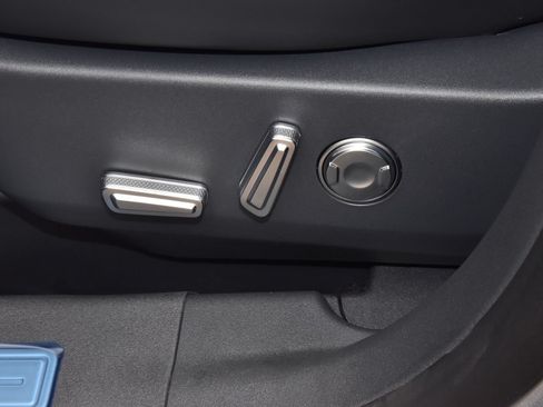 New 2026 Lincoln Nautilus Reserve w/ Jet Appearance Package AWD/4WD image 35