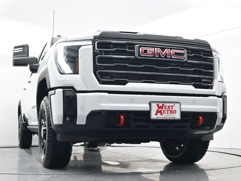 Used 2026 GMC Sierra 3500 AT4 w/ AT4 Premium Plus Package AWD/4WD image 35