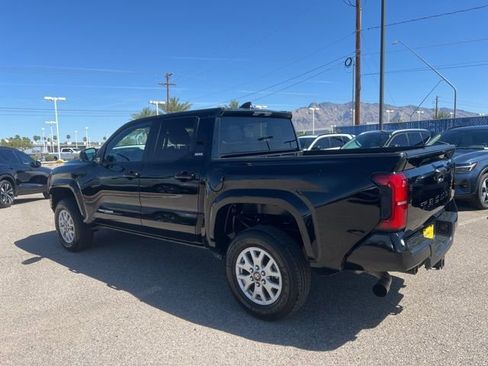 Used 2024 Toyota Tacoma SR5 image 5