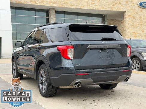 Used 2023 Ford Explorer XLT w/ Equipment Group 202A image 9