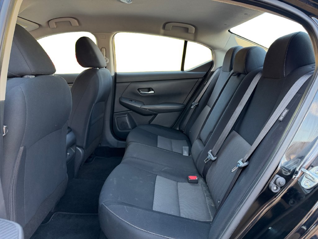 Used 2021 Nissan Sentra SV FWD image 19