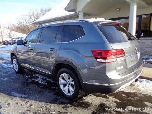 Used 2018 Volkswagen Atlas SEL image 4