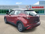 Used 2022 Nissan Kicks SV image 3