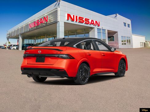 New 2026 Nissan Sentra SR w/ Floor Mat Package FWD image 2