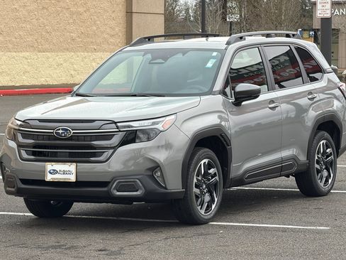 New 2025 Subaru Forester Limited image 8