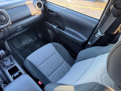 Certified 2023 Toyota Tacoma TRD Sport image 13