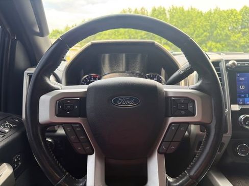 Used 2020 Ford F250 Lariat w/ Lariat Ultimate Package AWD/4WD image 20