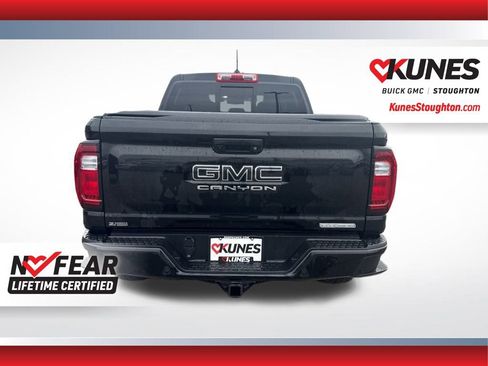 Used 2026 GMC Canyon Elevation w/ Convenience Package image 10