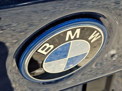 Used 2022 BMW 530e xDrive w/ Convenience Package AWD/4WD image 29