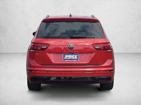 Used 2024 Volkswagen Tiguan SE R-Line FWD image 7