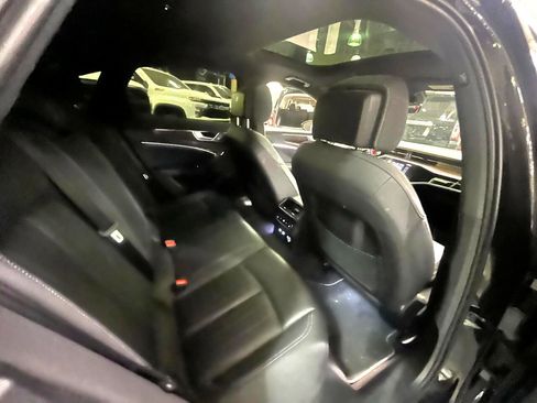 Used 2019 Audi A6 3.0T Premium w/ Convenience Package image 9