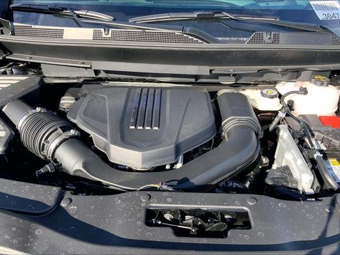 New 2026 GMC Acadia AT4 w/ Luxury Package image 11