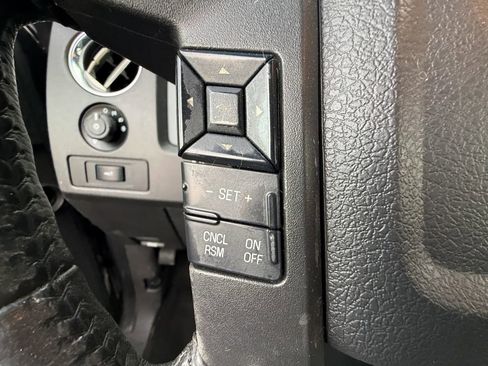 Used 2014 Ford F150 XLT w/ Equipment Group 302A Luxury image 17