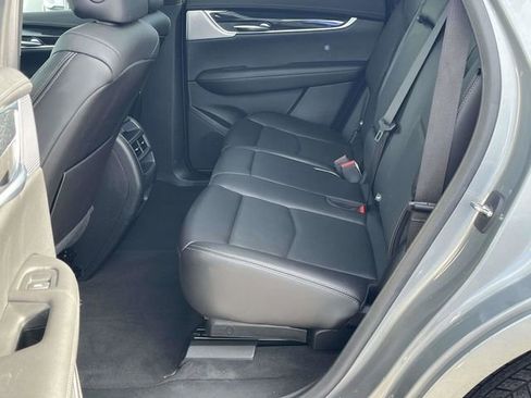 Used 2023 Cadillac XT5 Premium Luxury image 16