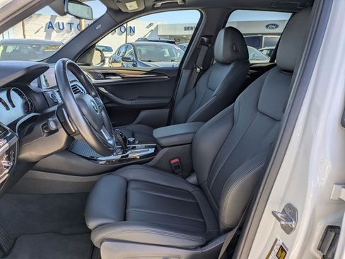 Used 2019 BMW X3 sDrive30i w/ Driving Assistance Package image 16