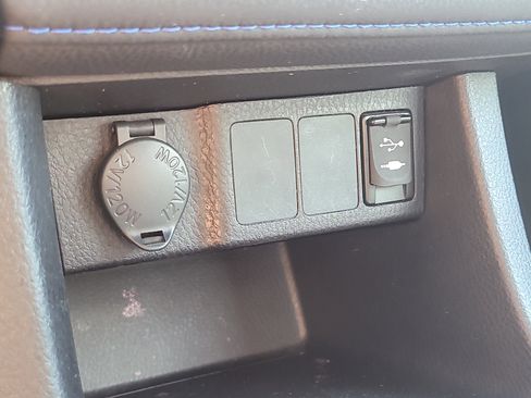 Used 2019 Toyota Corolla SE FWD image 23