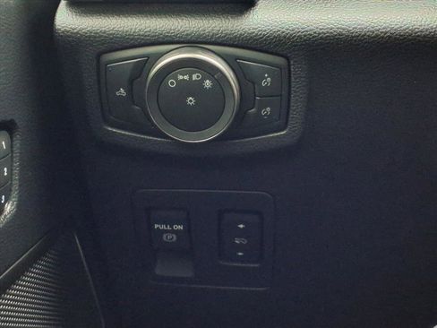 Used 2019 Ford F150 Raptor w/ Equipment Group 802A Luxury image 53