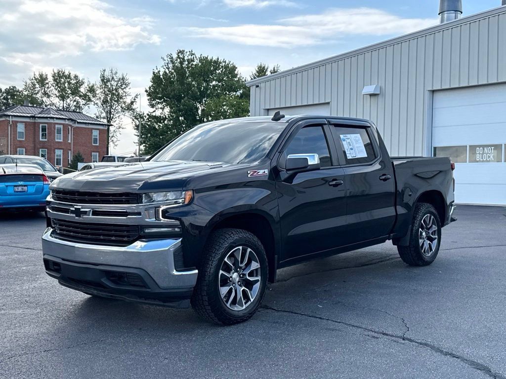 Used 2021 Chevrolet Silverado 1500 LT w/ All Star Edition Plus AWD/4WD image 3