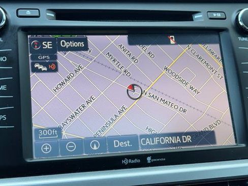 Used 2015 Toyota Highlander XLE AWD/4WD image 22