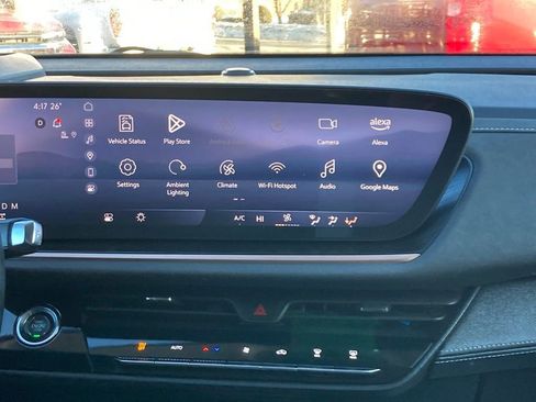 Used 2025 Buick Envision Sport Touring image 17