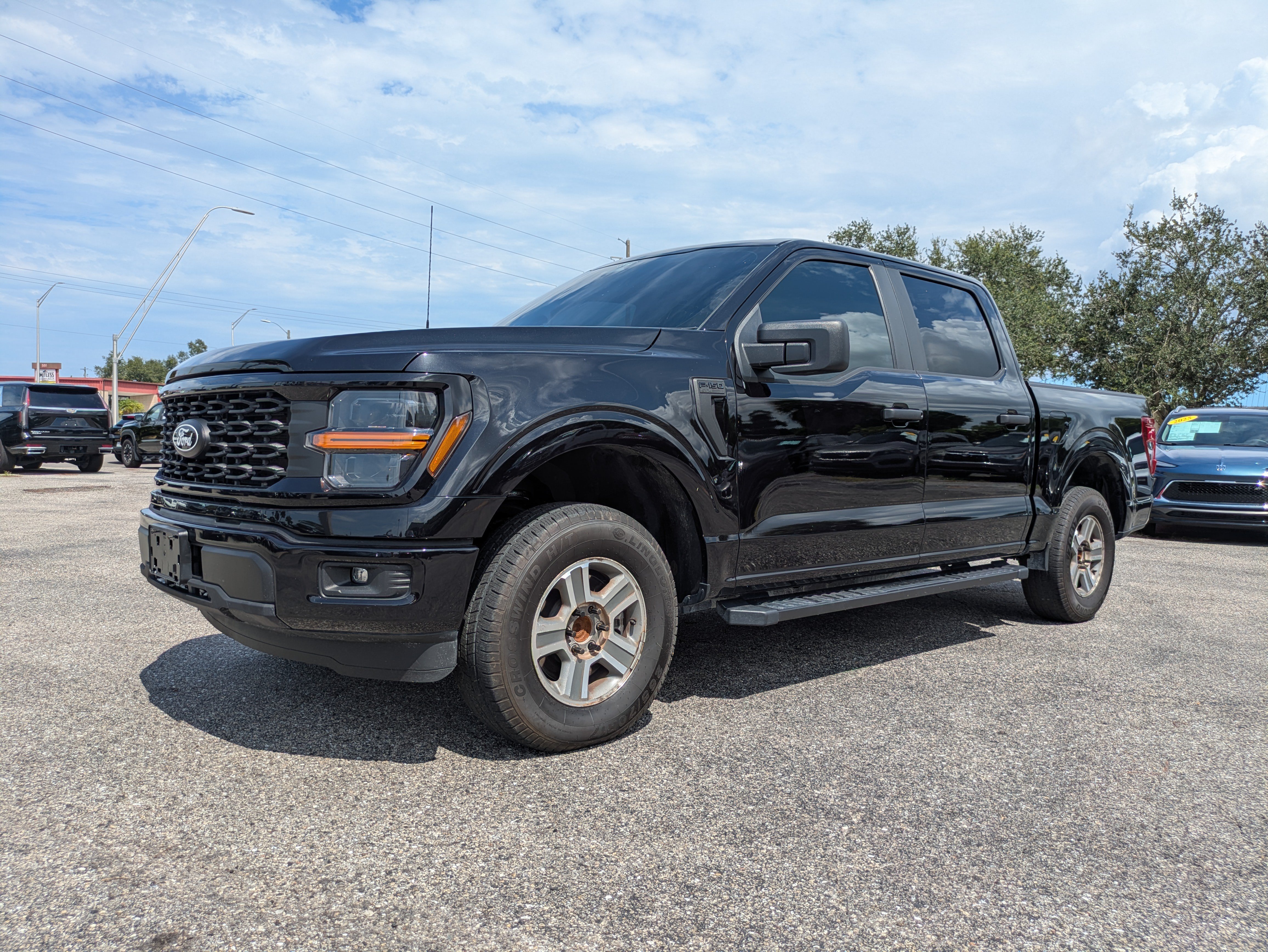 Used 2025 Ford F150 STX w/ STX Black Appearance Package RWD image 8