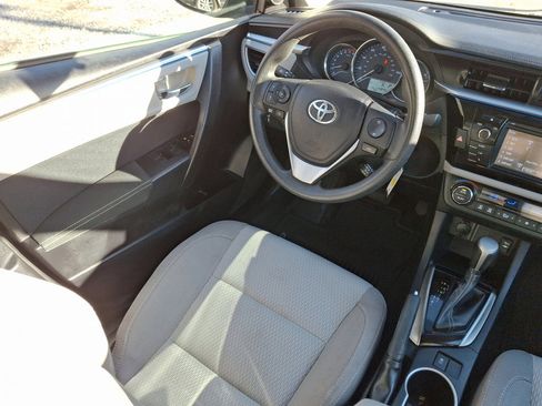 Used 2016 Toyota Corolla L image 14