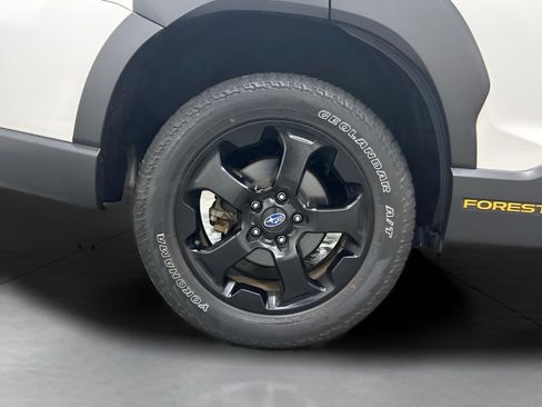 Used 2022 Subaru Forester Wilderness AWD/4WD image 22