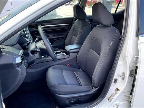 Certified 2023 Nissan Altima 2.5 SV image 24