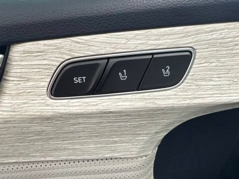 Used 2023 Hyundai Palisade Calligraphy AWD/4WD image 16