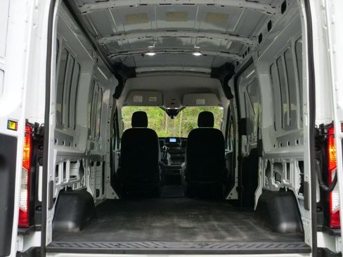 Used 2024 Ford Transit 350 148 Medium Roof AWD image 26