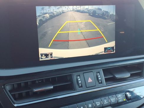 Used 2022 Lexus ES 350 F Sport w/ Accessory Package image 21