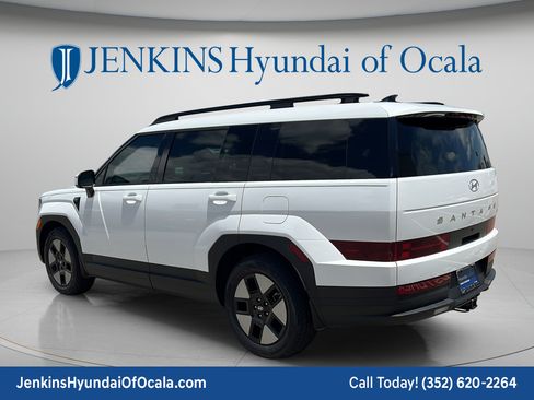 Used 2025 Hyundai Santa Fe SEL FWD image 5