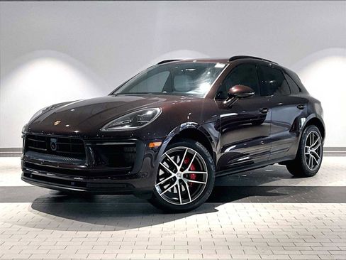 Used 2023 Porsche Macan S image 1