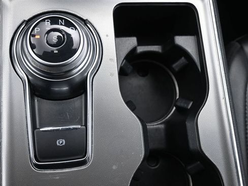 Used 2024 Ford Edge Titanium AWD/4WD image 15