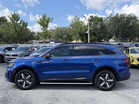 Certified 2022 Kia Sorento S FWD image 8