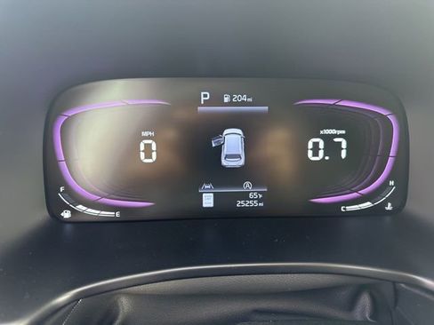 Certified 2023 Kia Soul LX FWD image 16